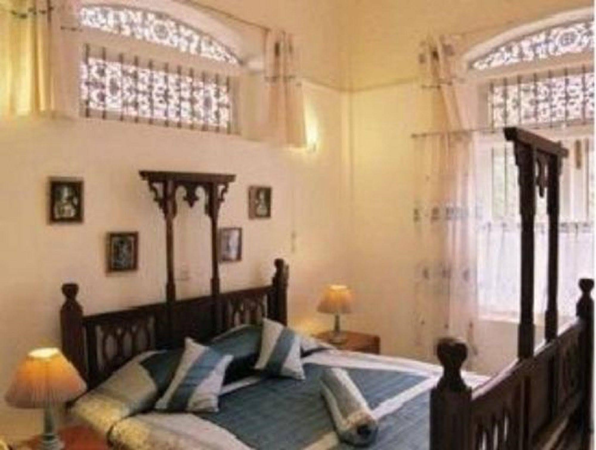 Manor House Hotel Embulpure Екстериор снимка