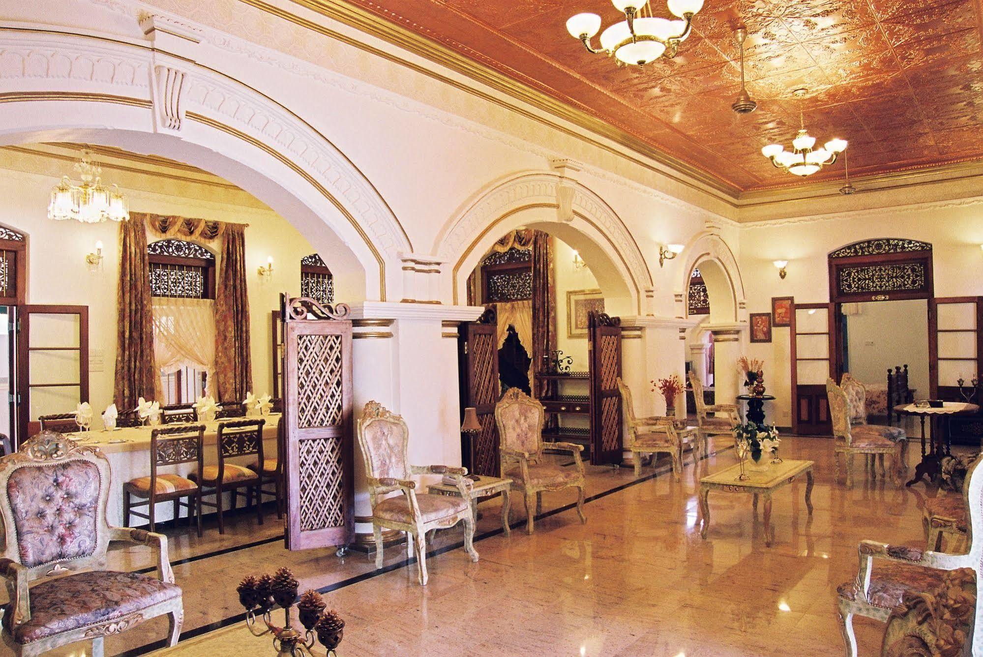 Manor House Hotel Embulpure Екстериор снимка