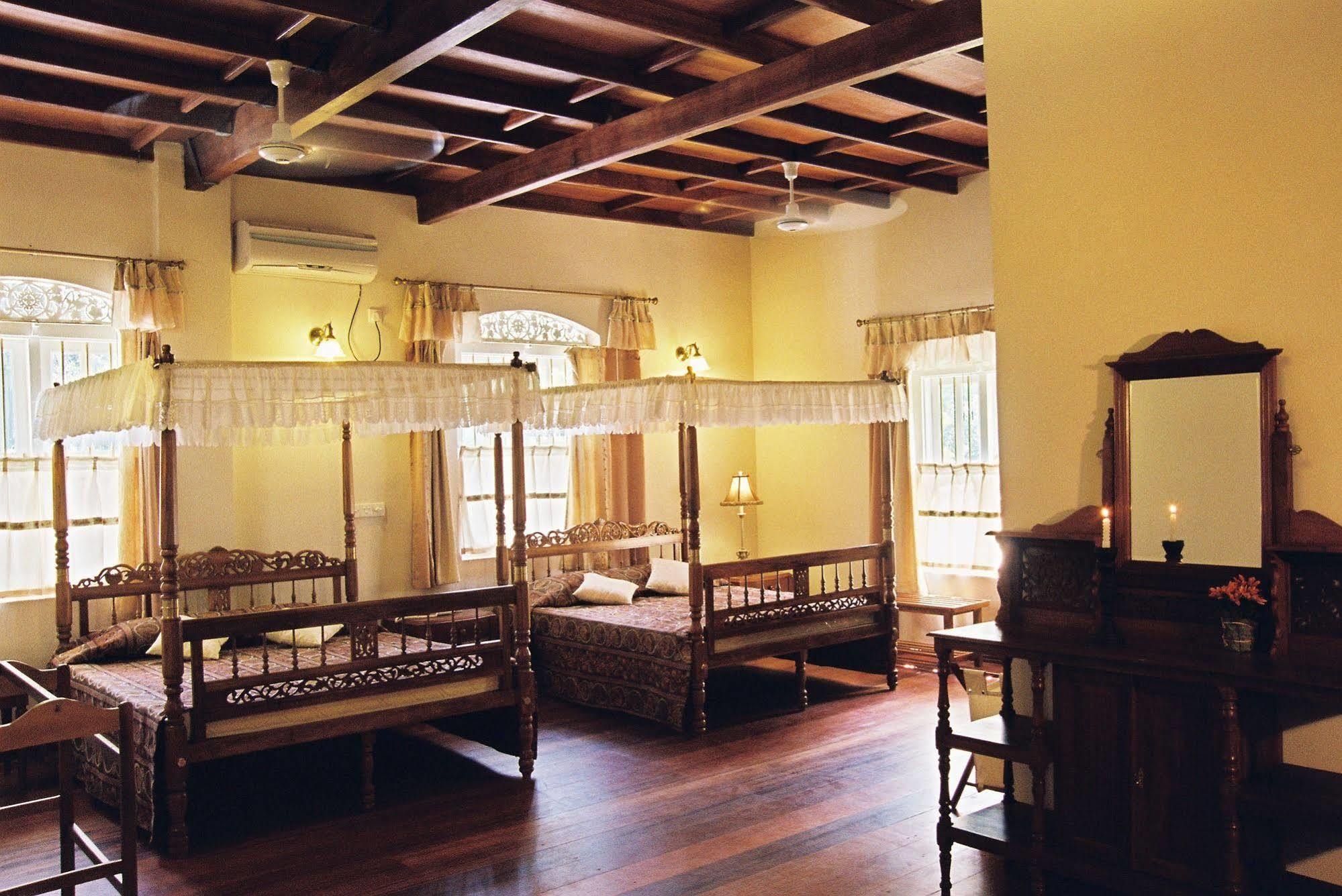 Manor House Hotel Embulpure Екстериор снимка