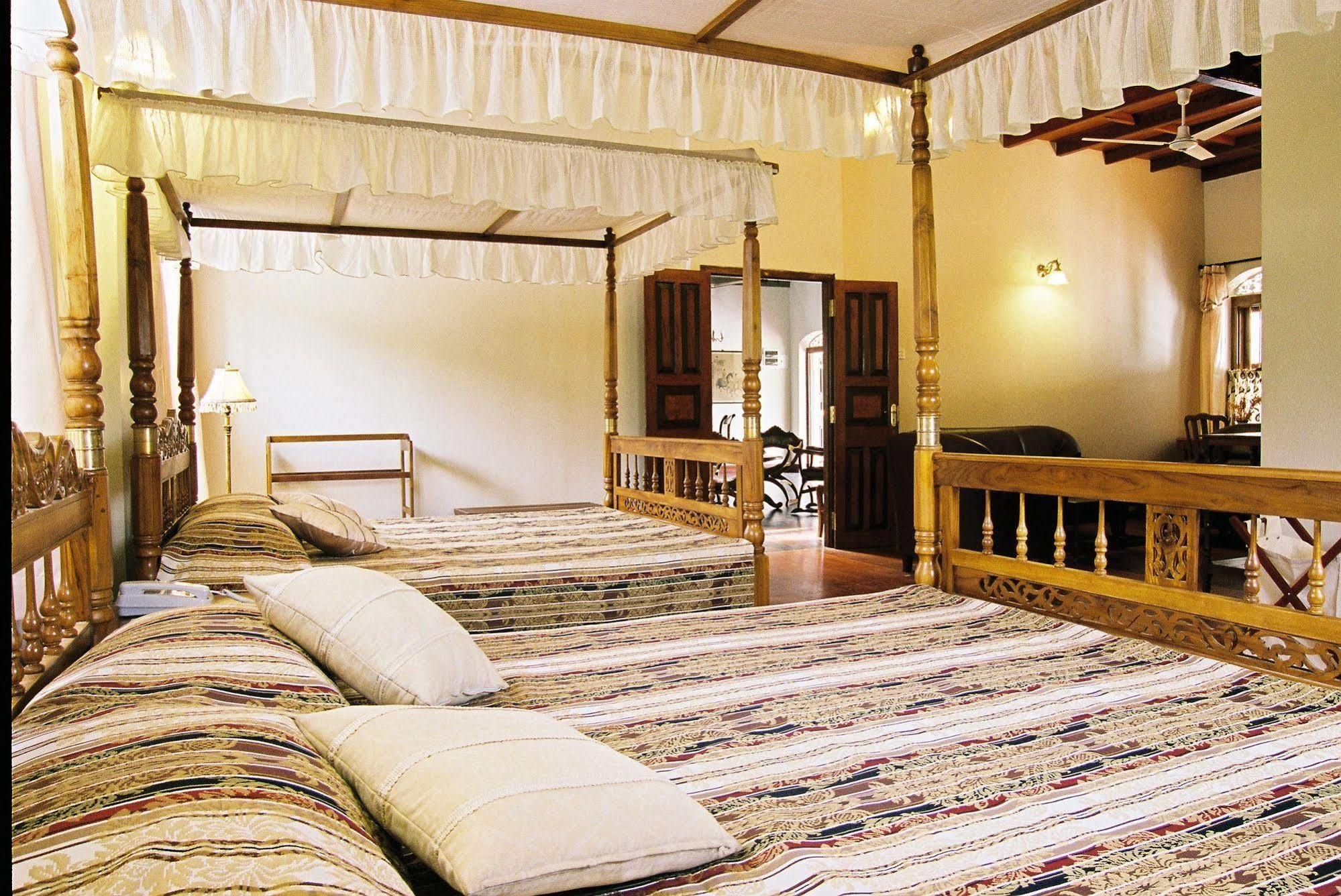 Manor House Hotel Embulpure Екстериор снимка