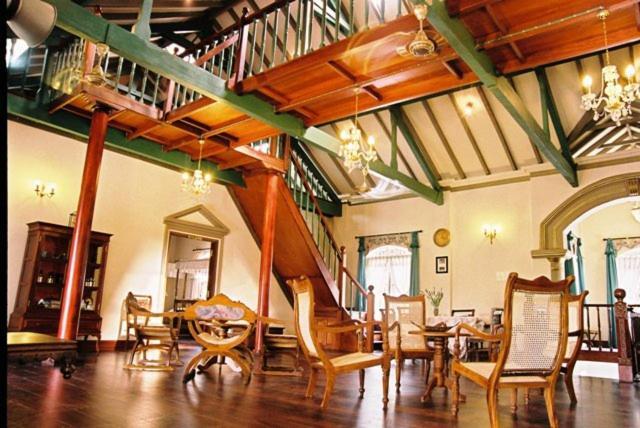 Manor House Hotel Embulpure Екстериор снимка